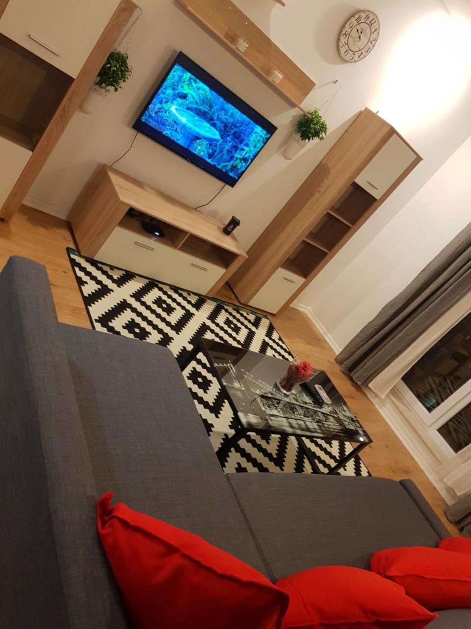 Modern Apartment With Pool In North Bucharest Cretuleasca Eksteriør bilde